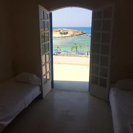 House On The Beach דירה איה נאפה